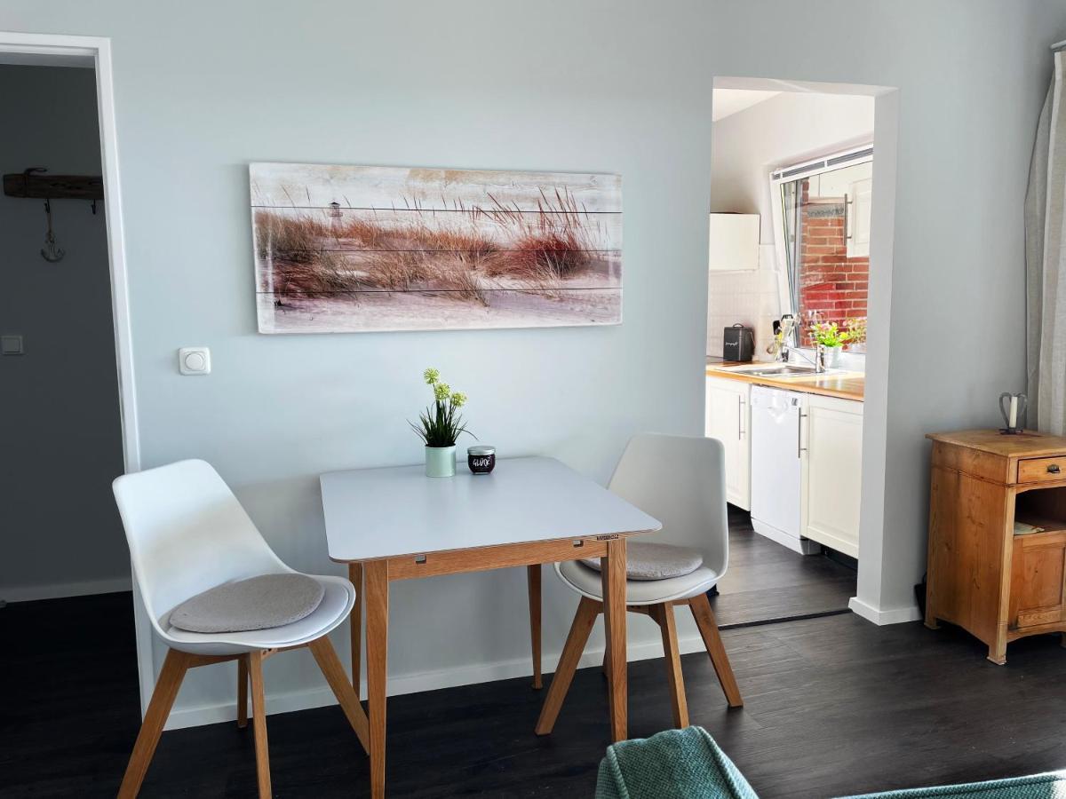 Ferienwohnung Yachthafen-Foerdeblick Γκλύξμπουργκ Εξωτερικό φωτογραφία
